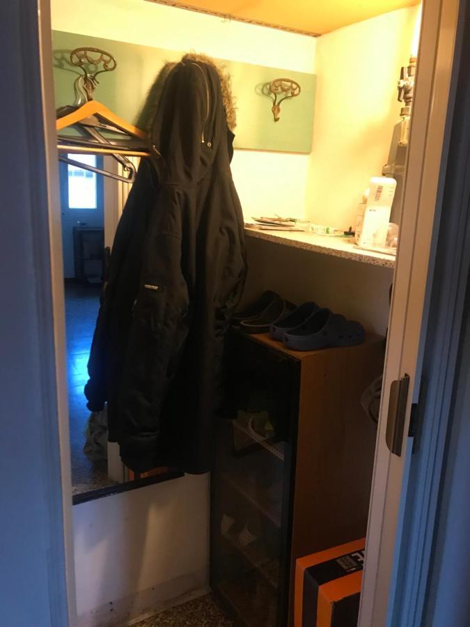 Appartamento 4 Posti Letto In Zona Tranquilla E Ben Servita, Un Matrimoniale E Un Divano Letto Matrimoniale Facebook Massimo Bobo Aquili 볼로냐 외부 사진