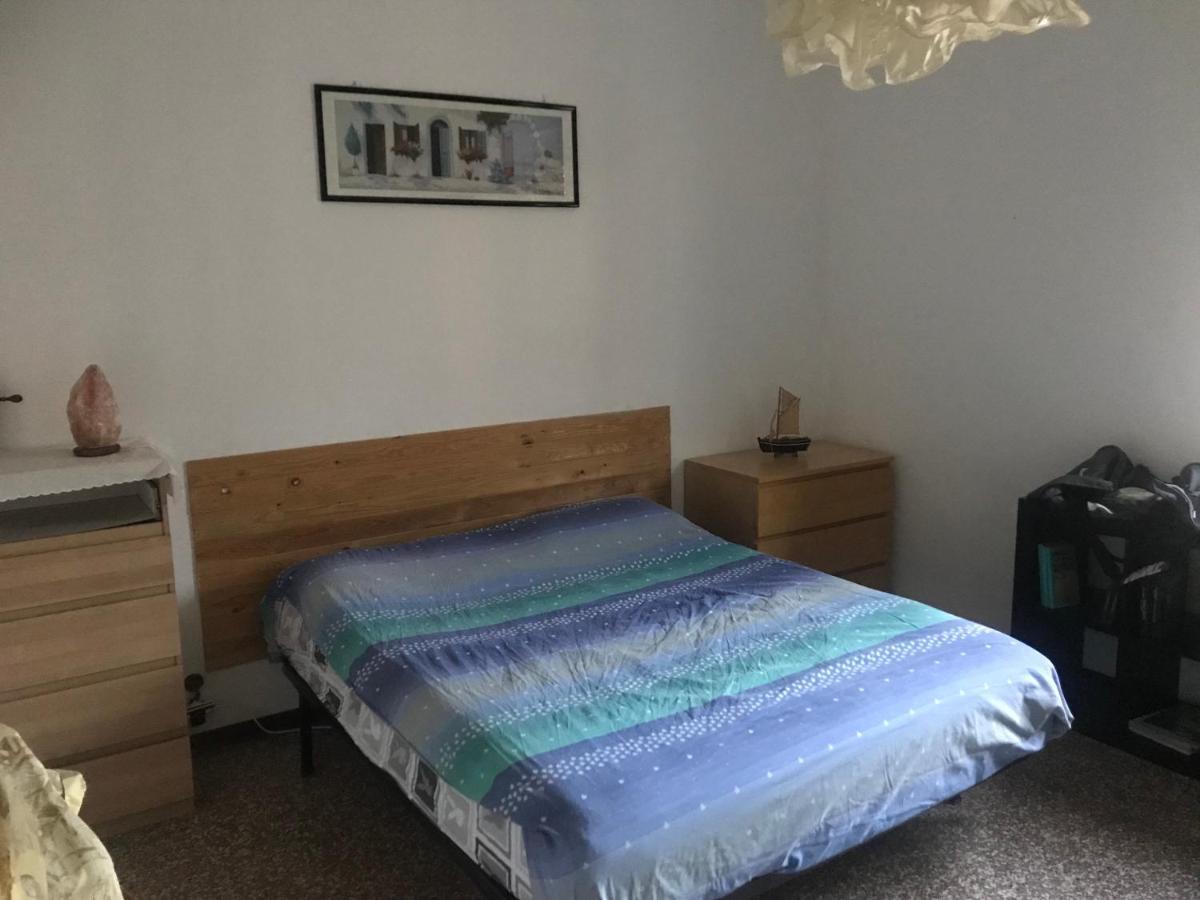 Appartamento 4 Posti Letto In Zona Tranquilla E Ben Servita, Un Matrimoniale E Un Divano Letto Matrimoniale Facebook Massimo Bobo Aquili 볼로냐 외부 사진