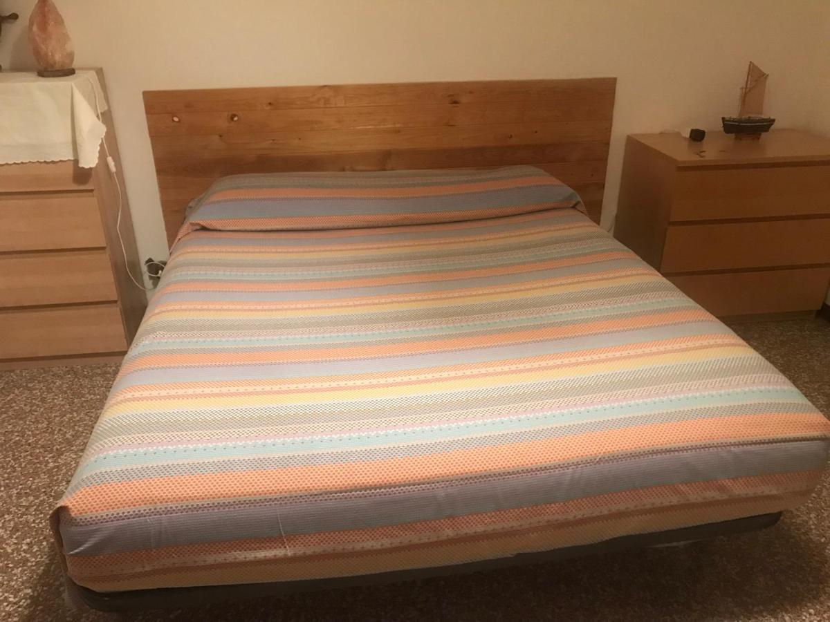 Appartamento 4 Posti Letto In Zona Tranquilla E Ben Servita, Un Matrimoniale E Un Divano Letto Matrimoniale Facebook Massimo Bobo Aquili 볼로냐 외부 사진